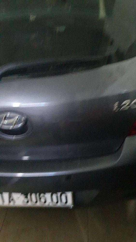 Hyundai i20 2011 - Bán Hyundai i20 đời 2011, đăng kí tháng 5/2012, màu xám, nhập khẩu