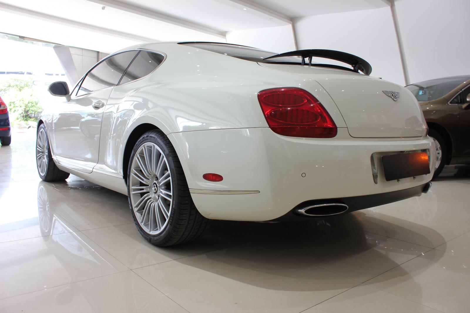 Bentley Continental Speed 2010 - KH cần đổi Rollroyce-Phantom nên ra đi Bentley Speed 2010