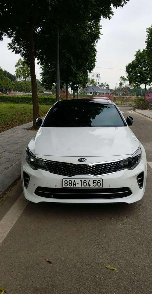 Kia K5   2017 - Cần bán Kia K5 đời 2017, màu trắng, nhập khẩu, xe đẹp long lanh