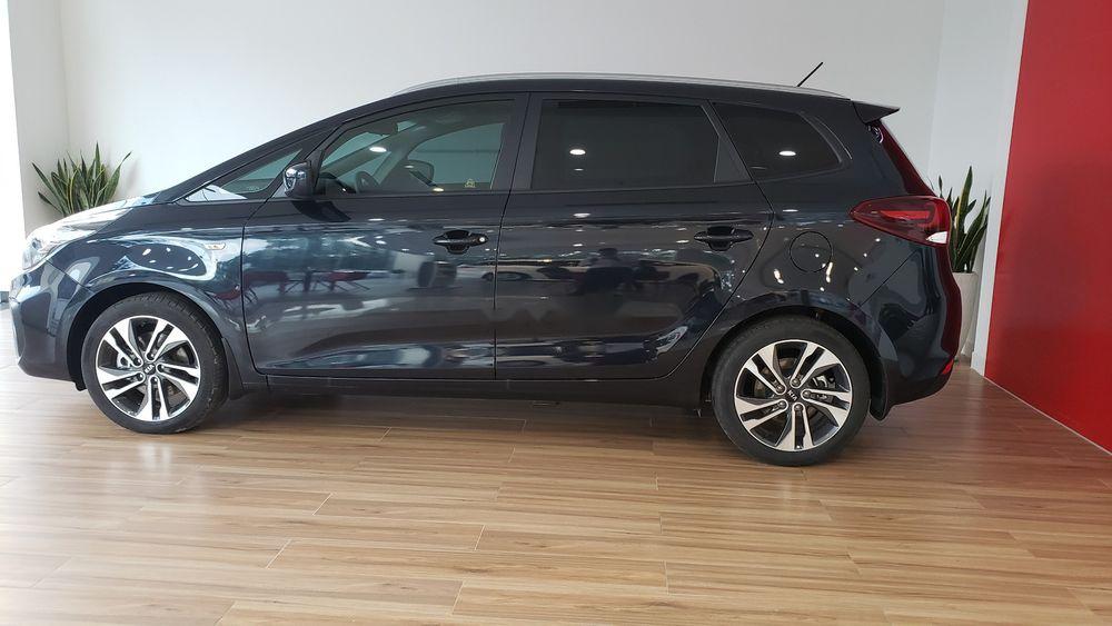 Kia Rondo   Standard MT 2019 - Bán Kia Rondo sản xuất 2019, màu xanh lam, giá cạnh tranh