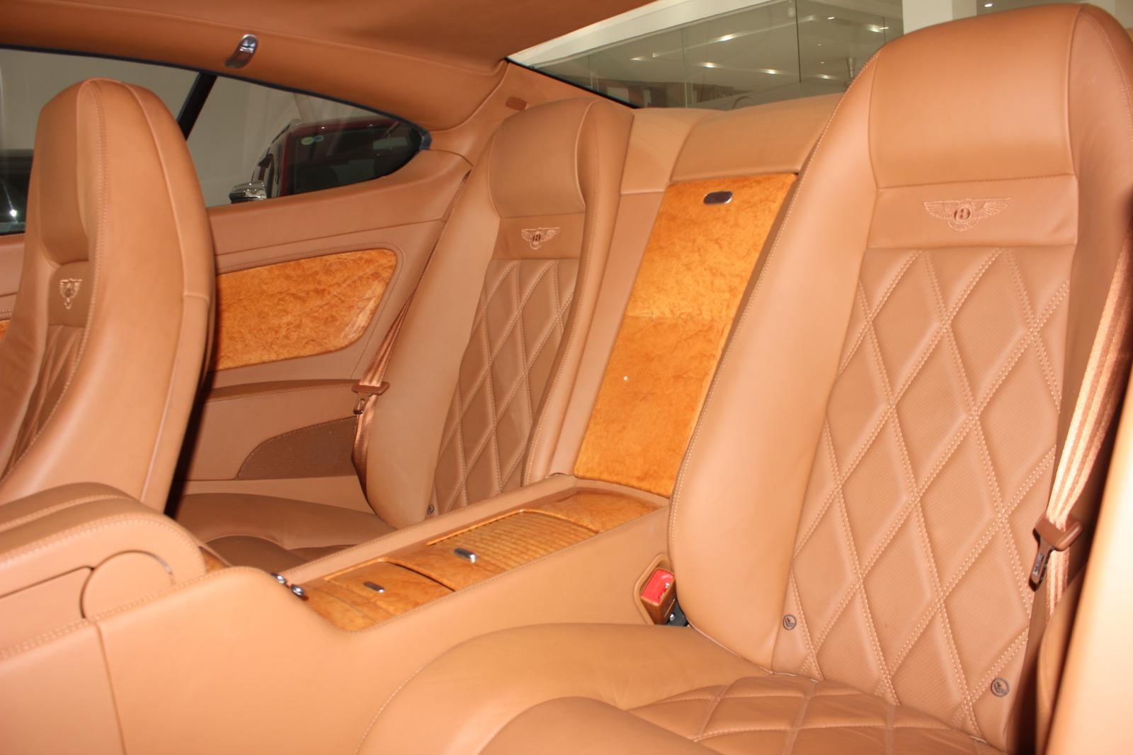 Bentley Continental Speed 2010 - KH cần đổi Rollroyce-Phantom nên ra đi Bentley Speed 2010