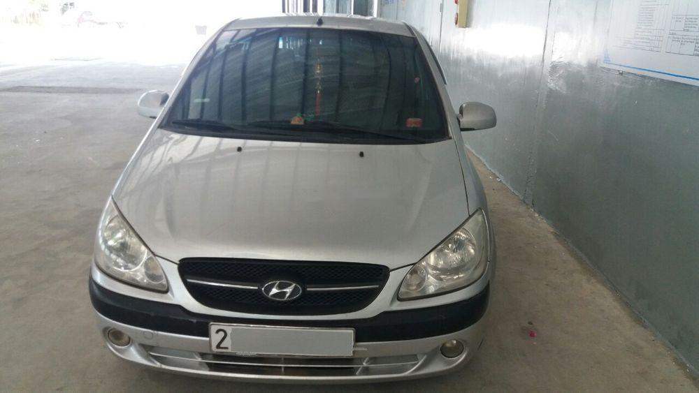 Hyundai Getz   2010 - Bán Hyundai Getz đời 2010, màu bạc, nhập khẩu 