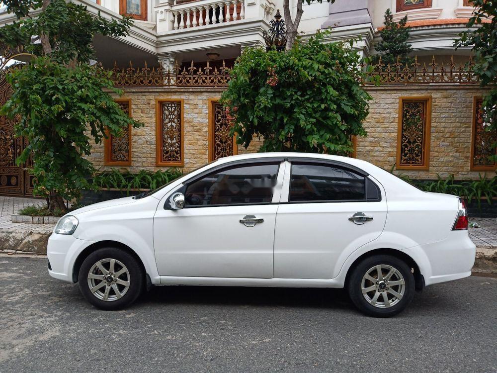 Chevrolet Aveo 2013 - Chính chủ bán Chevrolet Aveo năm sản xuất 2013, số sàn, BSTP