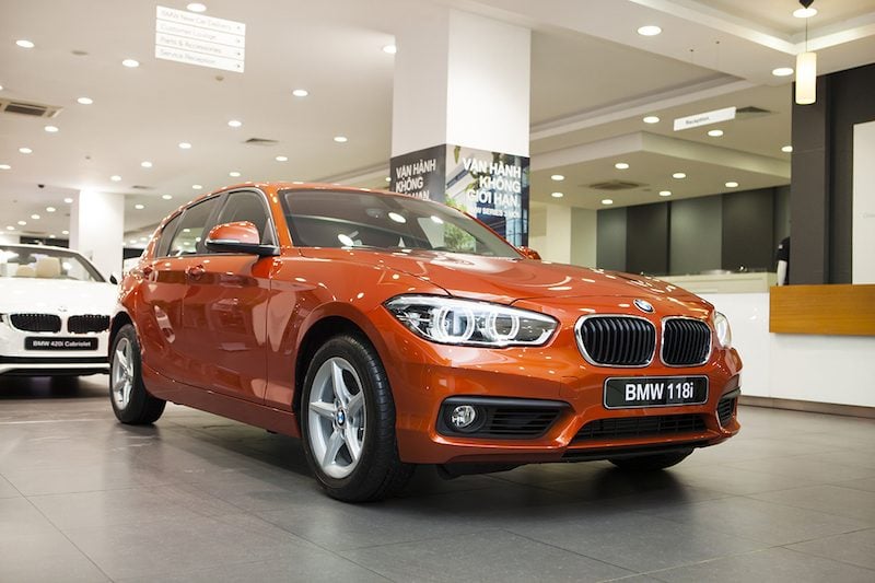 BMW 1 Series 2019 - BMW 118i Hatchback 5 cửa - giảm mạnh 200 triệu