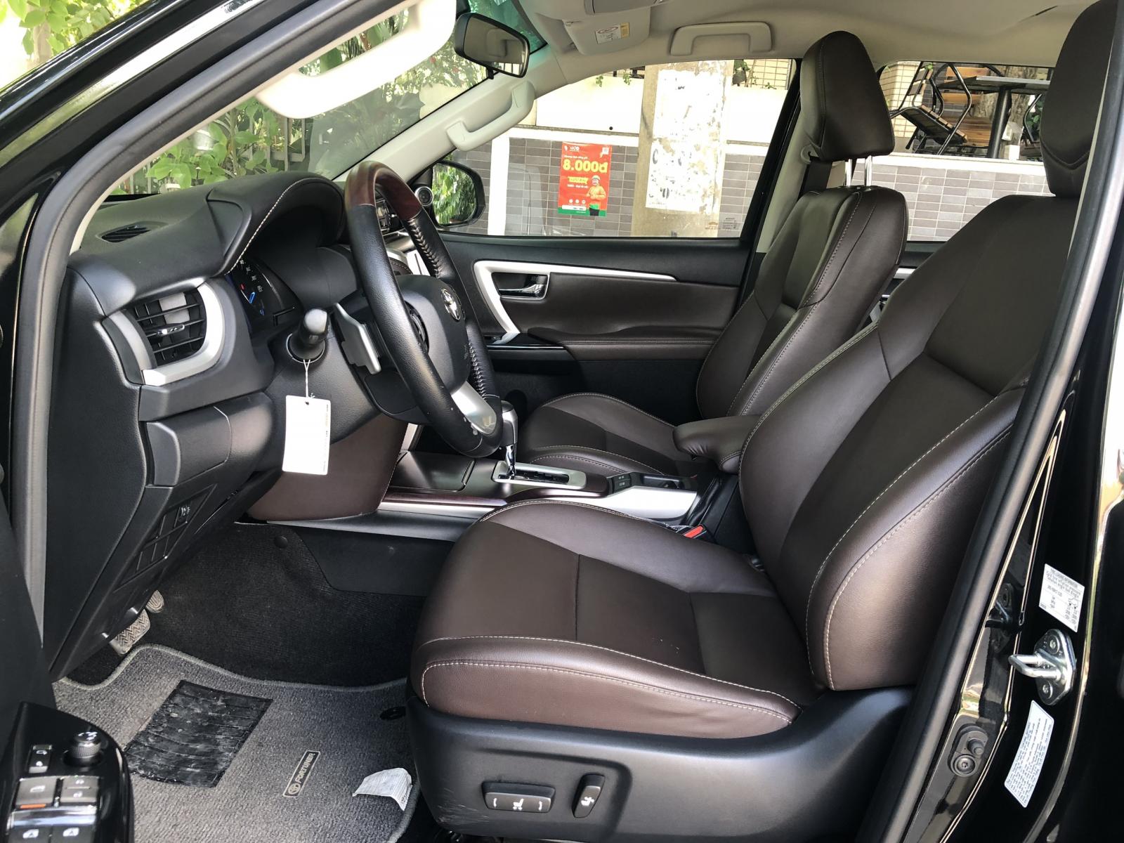 Toyota Fortuner  2.7V (4x2) 2018 - Cần bán xe Toyota Fortuner 2.7V (4x2), model 2018, màu đen