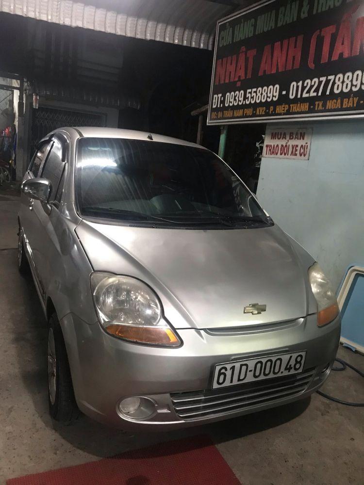 Chevrolet Spark 2011 - Cần bán xe Chevrolet Spark đời 2011, màu bạc, nhập khẩu