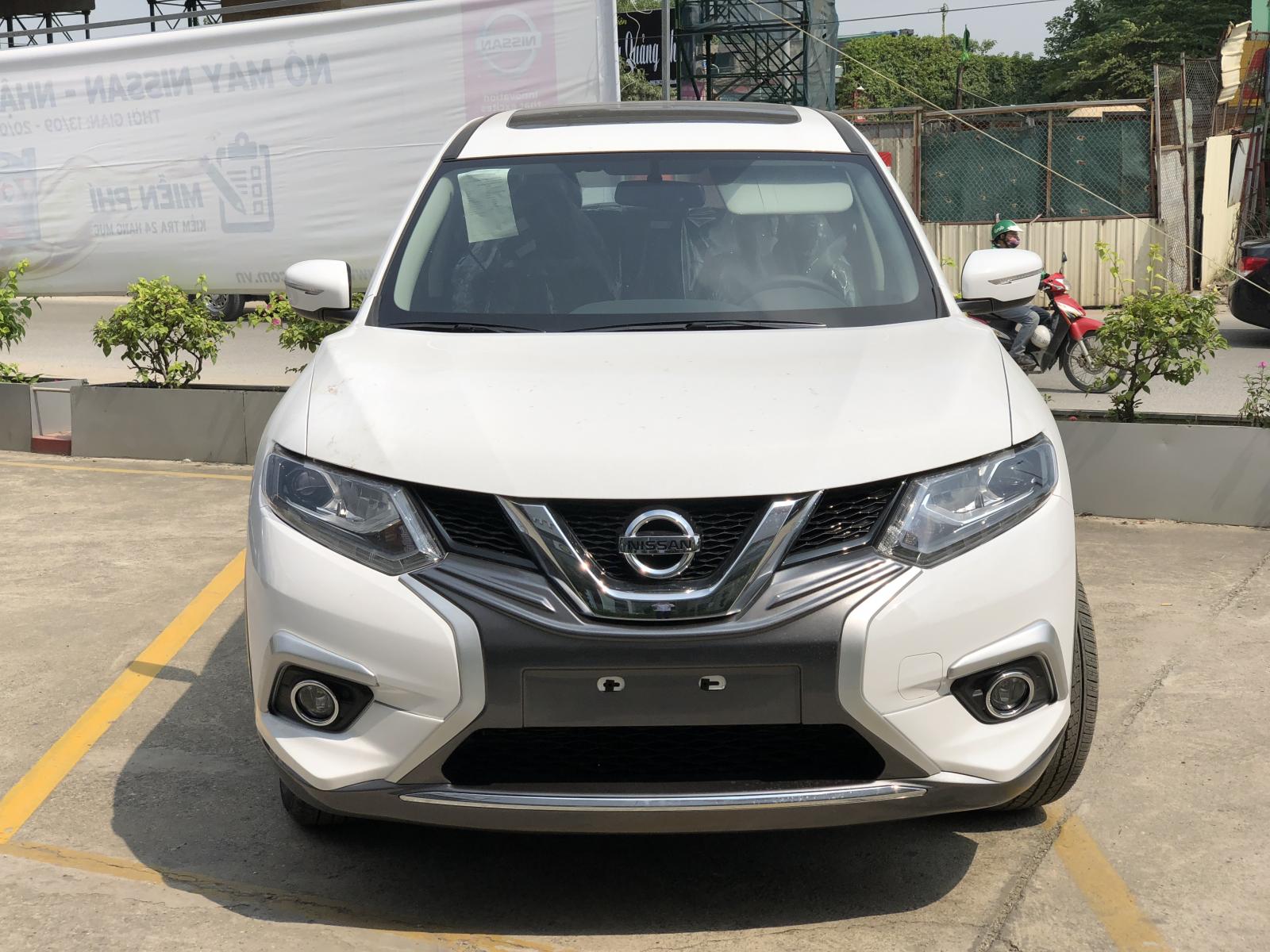 Nissan X trail SL 2019 - Nissan X-trail 2019 siêu hot, màu trắng duy nhất. LH: 0366.470.930