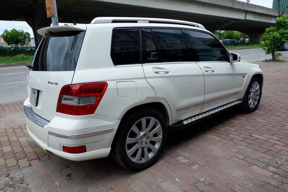 Mercedes-Benz GLK Class   2009 - Bán Mercedes-Benz GLK màu trắng, sản xuất 2009, đăng ký 2011, xe chạy 11 vạn, xe cực đẹp