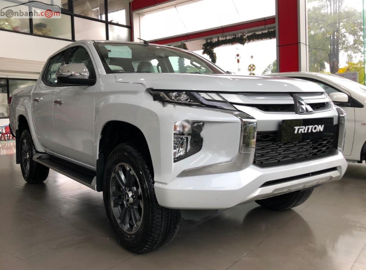 Mitsubishi Triton 4x2 AT Mivec 2019 - Bán ô tô Mitsubishi Triton 4x2 AT Mivec đời 2019, màu trắng, xe nhập