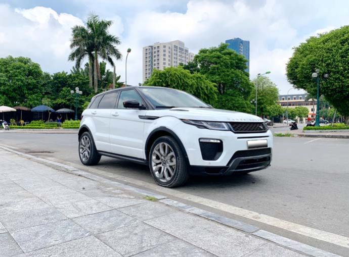 LandRover Evoque Dynamic 2015 - Bán ô tô LandRover Range Rover Evoque Dynamic 2015, màu trắng, xe nhập