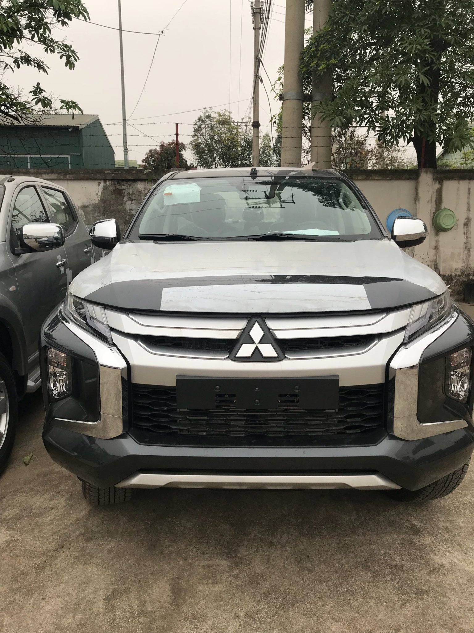 Mitsubishi Triton 4x2 AT Mivec 2019 - Bán Mitsubishi Triton 2019 Mivec, K/M nắp thùng + cam lùi, liên hệ 0985.598.257 để có giá ưu đãi tốt nhất