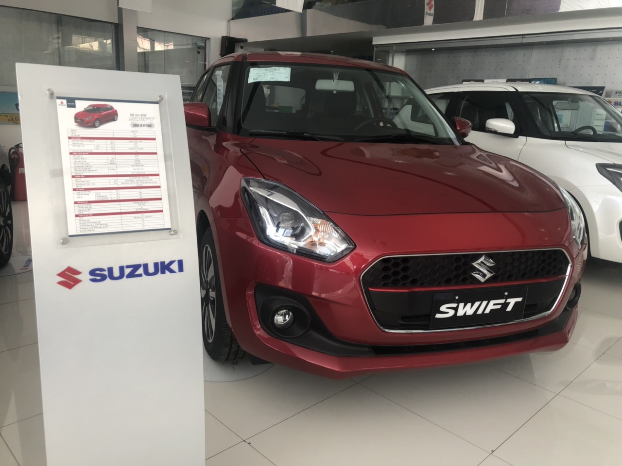 Suzuki Swift GLX 2019 - Bán Suzuki Swift 2019, Xe Đủ Màu Giao Ngay, HT Trả Góp Tối Đa, Giảm Ngay 30Tr - LH: Ms Phúc 0903 088 620