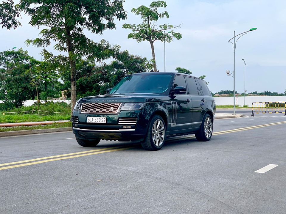 LandRover HSE 2013 - Cần bán lại xe LandRover Range Rover HSE đời 2013, màu xanh lục, nhập khẩu nguyên chiếc