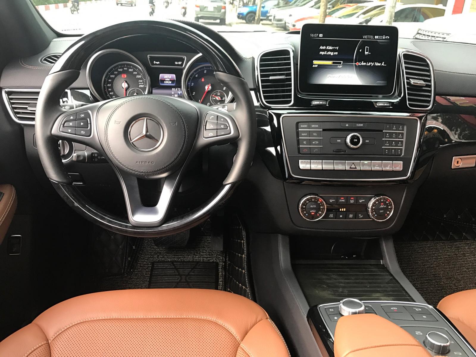 Mercedes-Benz GLS 400 2019 - Cần bán Mercedes 400 đời 2019, nhập khẩu, số tự động