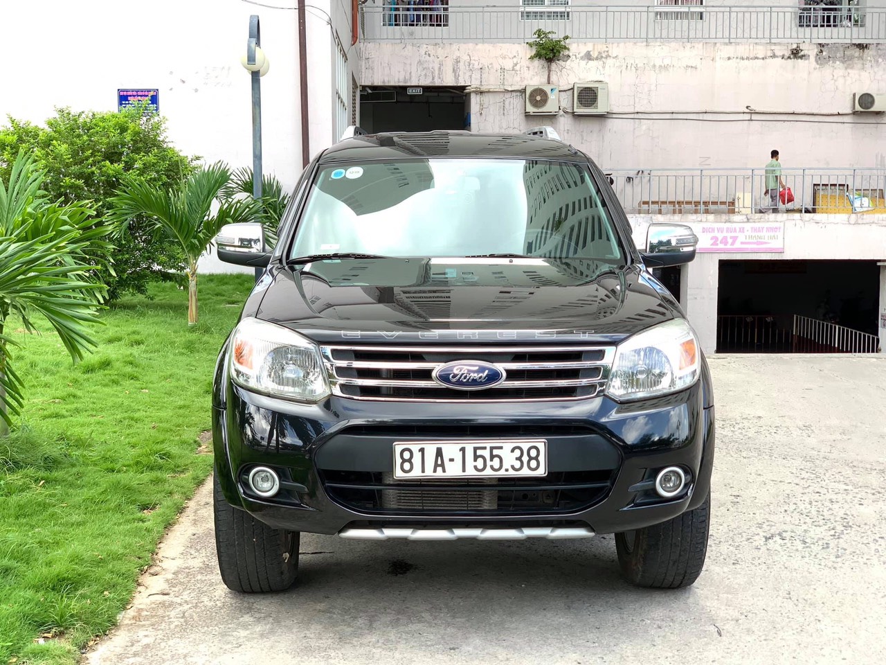 Ford Everest 2.5MT 2013 - Bán Ford Everest 2.5MT 2013 máy dầu số sàn, chất lượng xe bao kiểm tra hãng