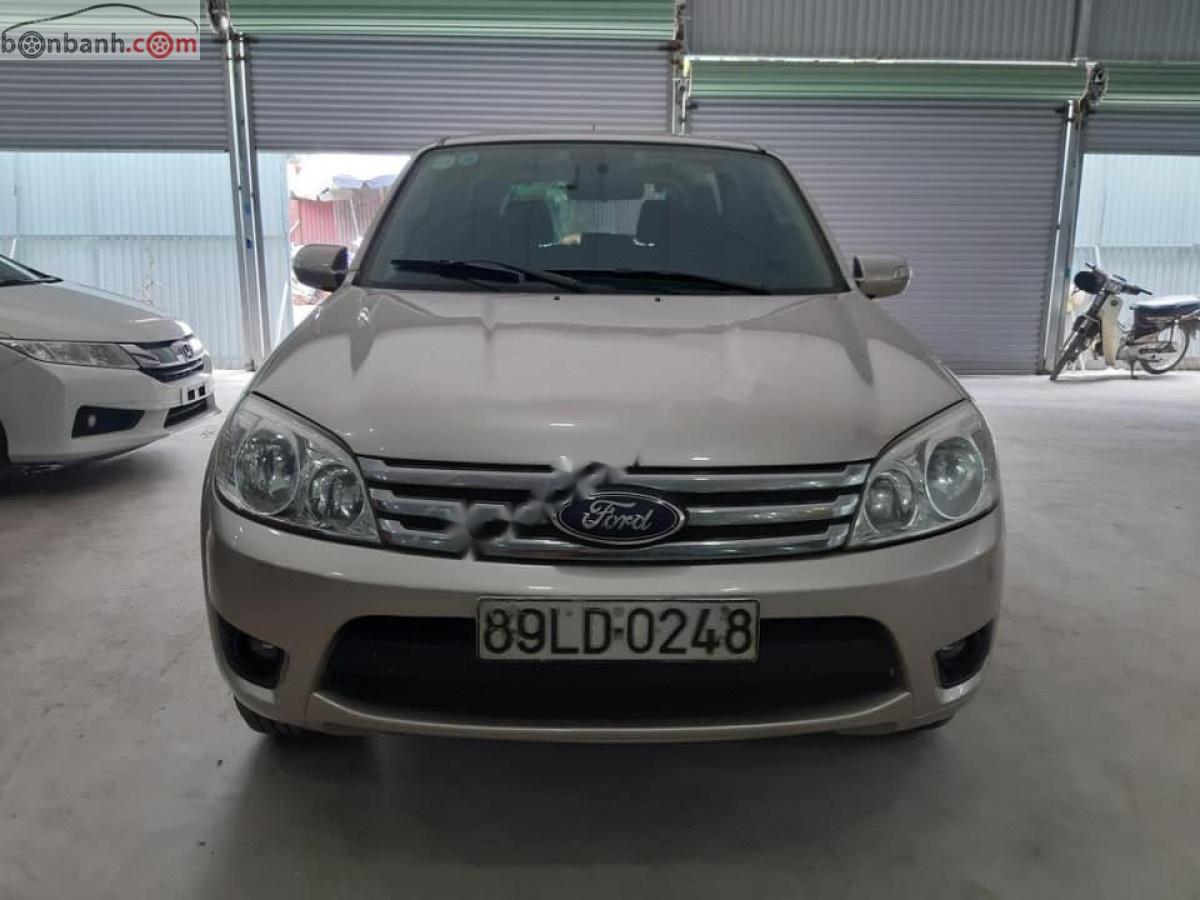 Ford Escape XLS 2.3L 4x2 AT 2009 - Bán Ford Escape XLS 2.3L 4x2 AT đời 2009, màu bạc số tự động, giá chỉ 315 triệu