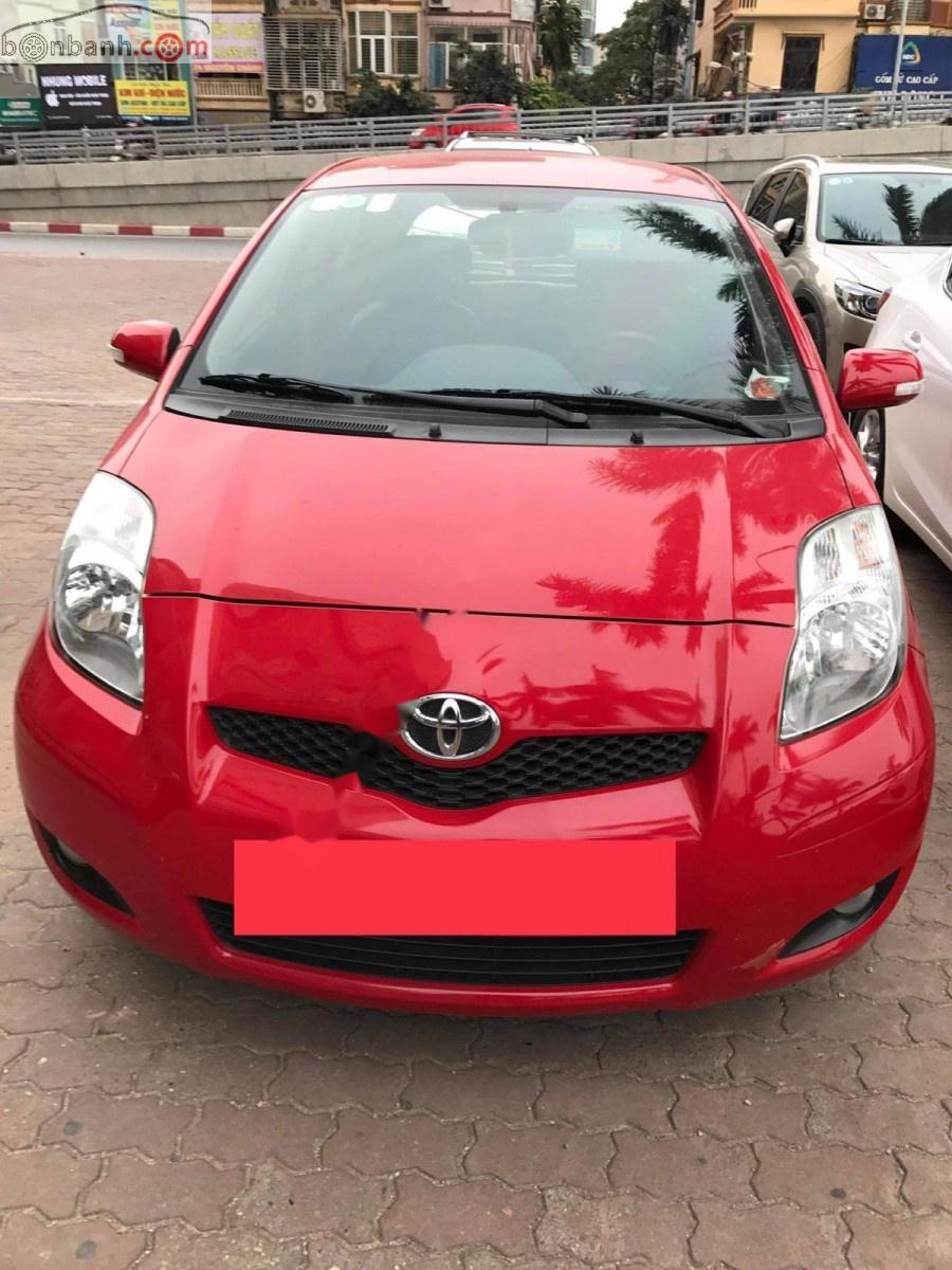 Toyota Yaris 2011 - Bán Toyota Yaris sản xuất 2011, màu đỏ, xe nhập, 415 triệu