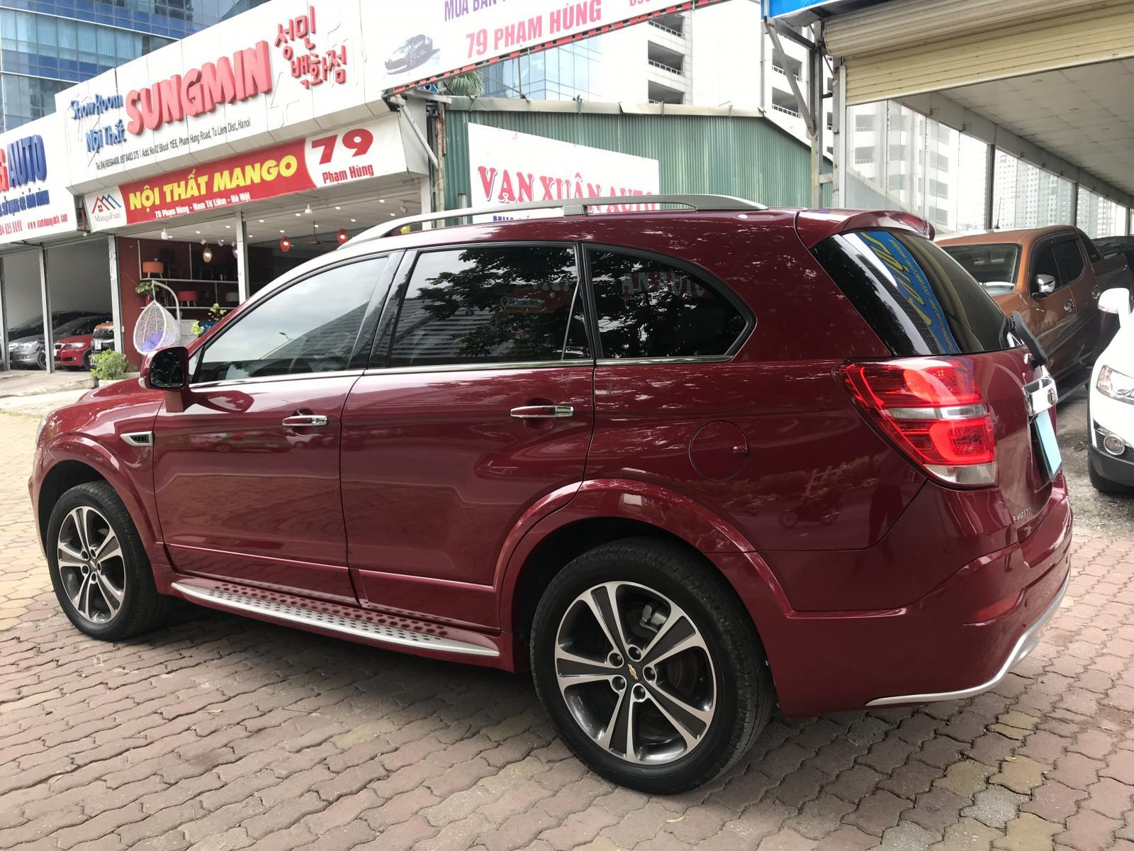 Chevrolet Captiva Revv 2018 - Bán xe Chevrolet Captiva Revv sản xuất năm 2018, màu đỏ