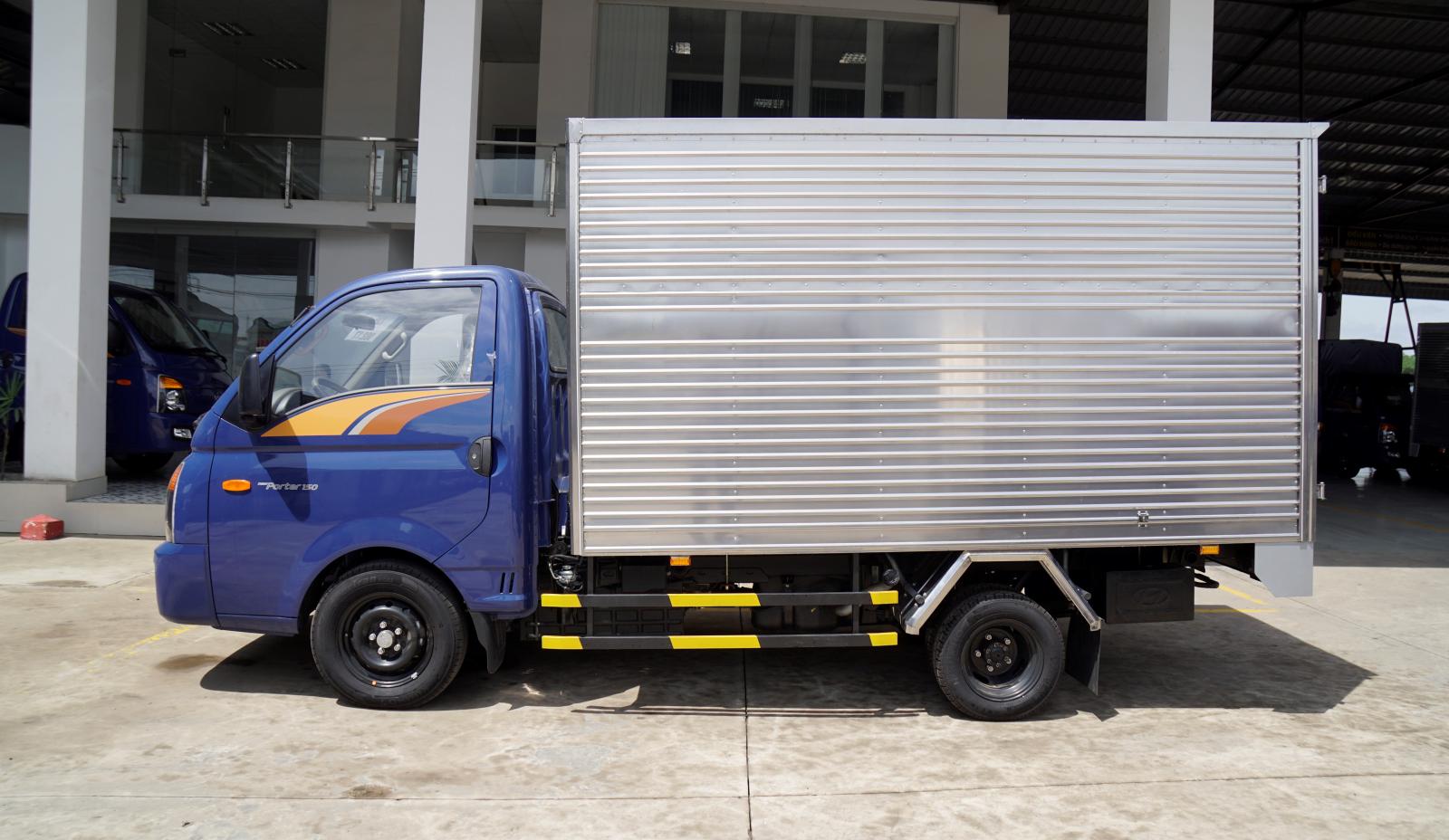 Hyundai Porter 2019 - Bán Hyundai Porter H150 1T, giá rẻ, xe có sẵn, giao ngay, hỗ trợ vay trả góp tốt, ưu đãi quà tặng