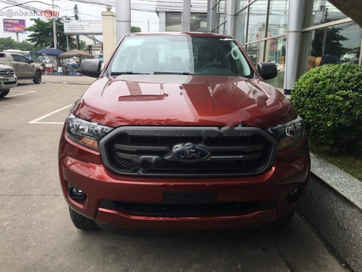 Ford Ranger XLS 2.2L 4x2 AT 2019 - Bán Ford Ranger XLS 2.2L 4x2 AT năm 2019, màu đỏ, nhập khẩu 