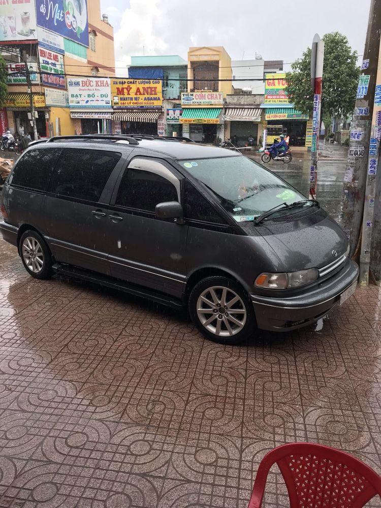 Toyota Previa 1992 - Bán xe Toyota Previa năm 1992, màu xám, xe nhập