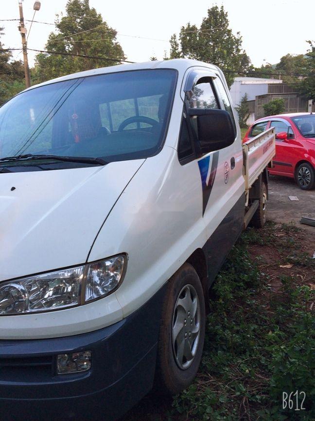 Hyundai Libero 2004 - Bán Hyundai Libero năm 2004, màu trắng, 165tr