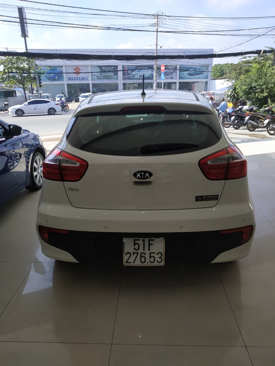 Kia Rio 2015 - Bán ô tô Kia Rio đời 2015, màu trắng, nhập khẩu nguyên chiếc