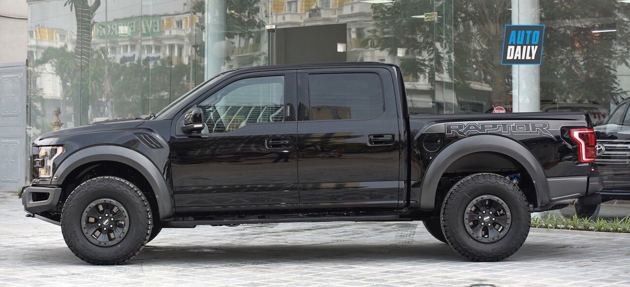 Ford F 150 2019 - Bán siêu bán tải Ford F150 Raptor 2019, giá tốt giao ngay 