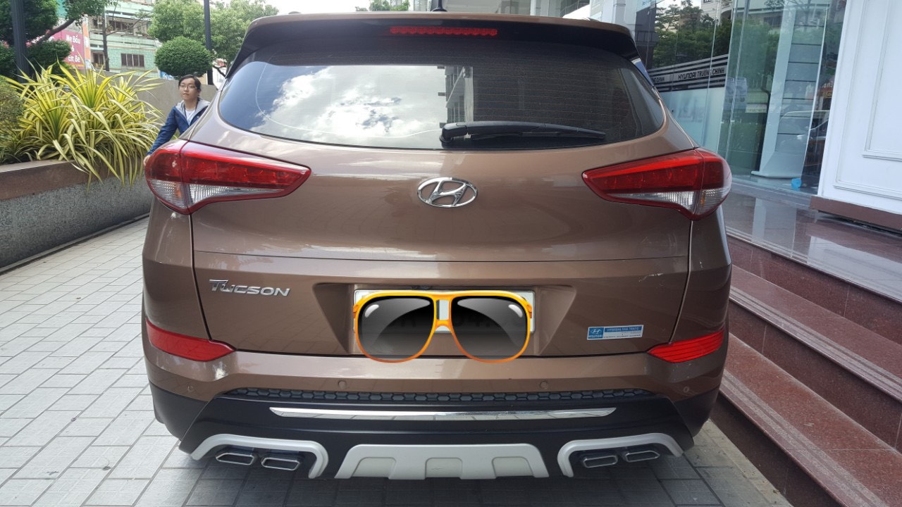 Hyundai Tucson GLS 2.0 AT FWD 2015 - Cần bán xe Hyundai Tucson GLS 2.0 AT FWD sản xuất 2015, màu nâu, nhập khẩu nguyên chiếc, 778tr