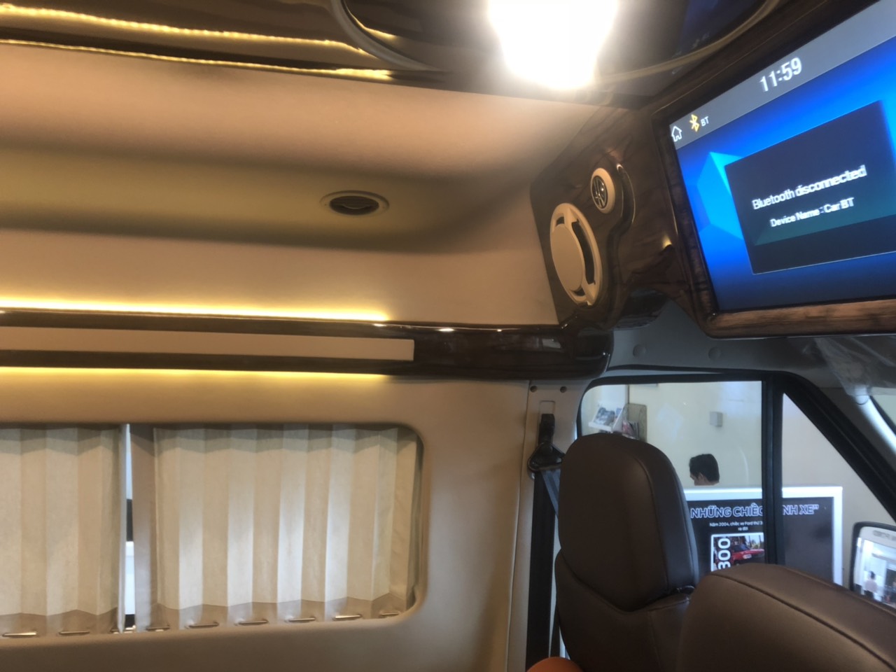 Ford Transit Limousine 2019 - Bán Ford Limousine 2019 giá giảm cực sâu