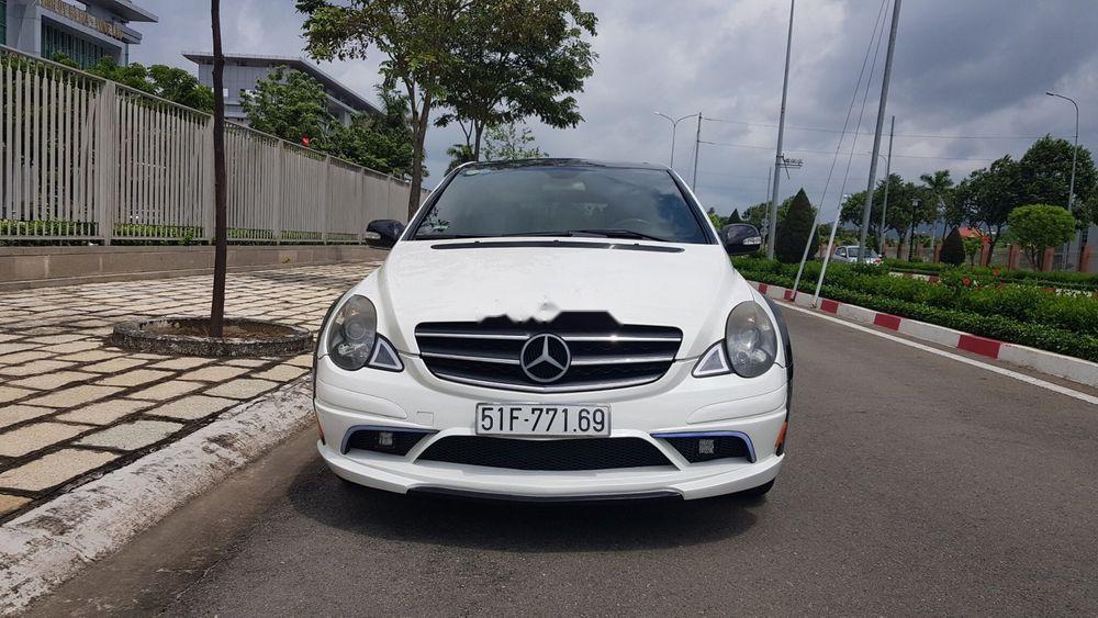 Mercedes-Benz R class R350 2008 - Bán Mercedes R350 sản xuất 2008, màu trắng, xe nhập chính chủ, 450tr