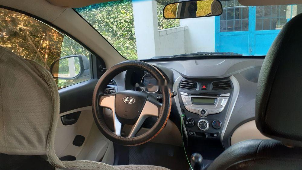 Hyundai Eon 2013 - Bán xe Hyundai Eon 2013, màu bạc, 185 triệu