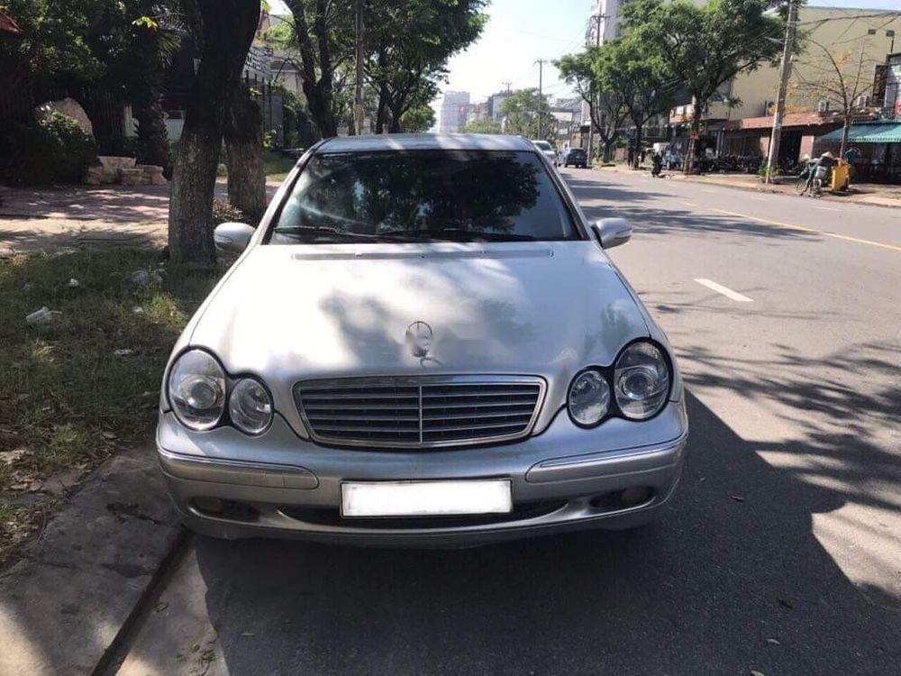 Mercedes-Benz C class C200 2001 - Bán Mercedes C200 năm sản xuất 2001, màu bạc, xe còn mới