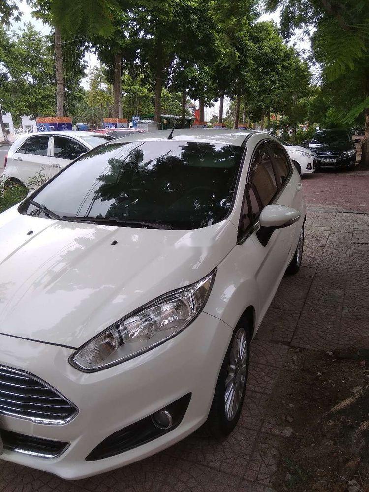 Ford Fiesta AT 2016 - Xe Ford Fiesta AT đời 2016, màu trắng