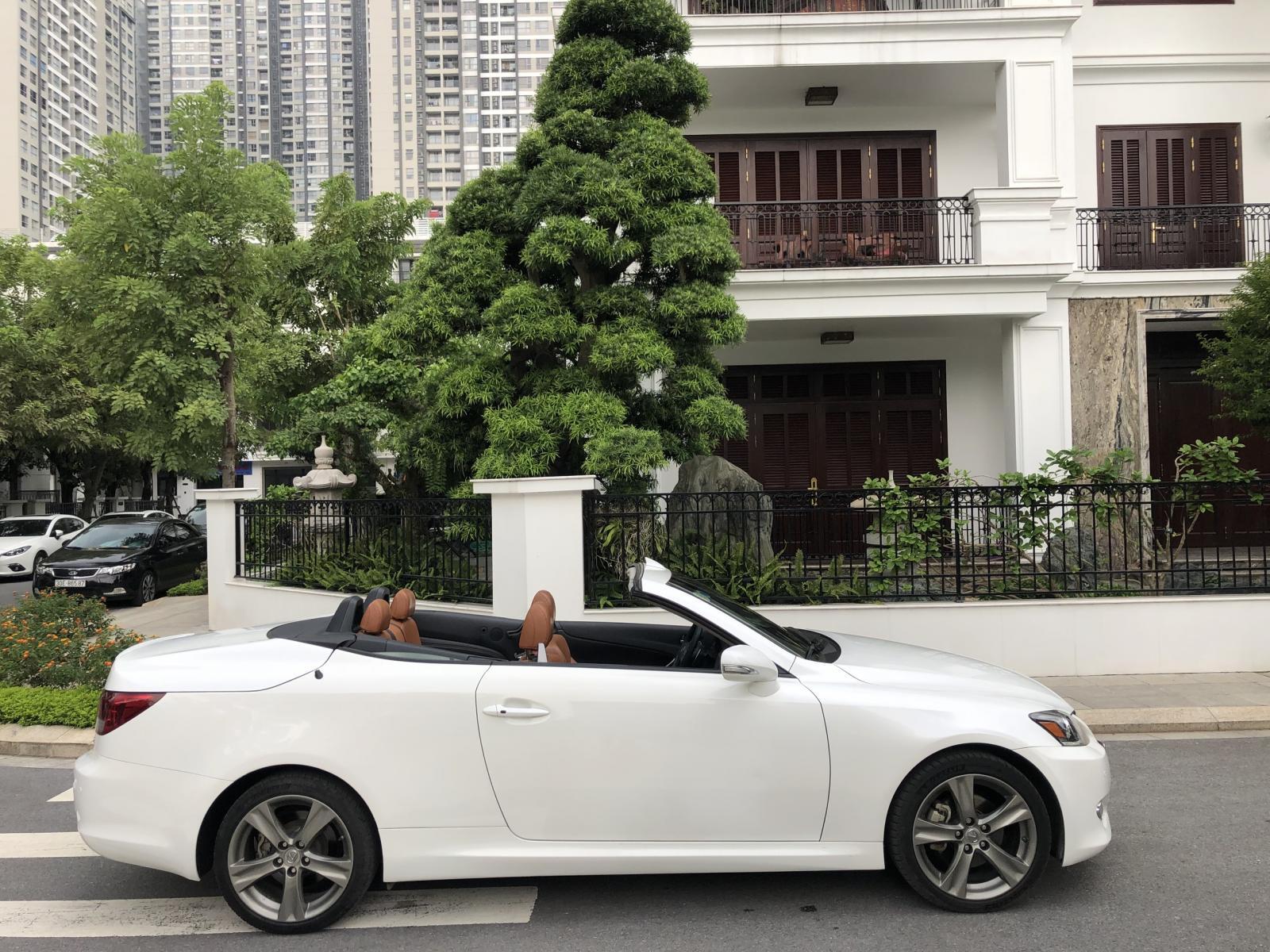 Lexus IS 2012 - Cần bán Lexus IS 2013, màu trắng, xe nhập