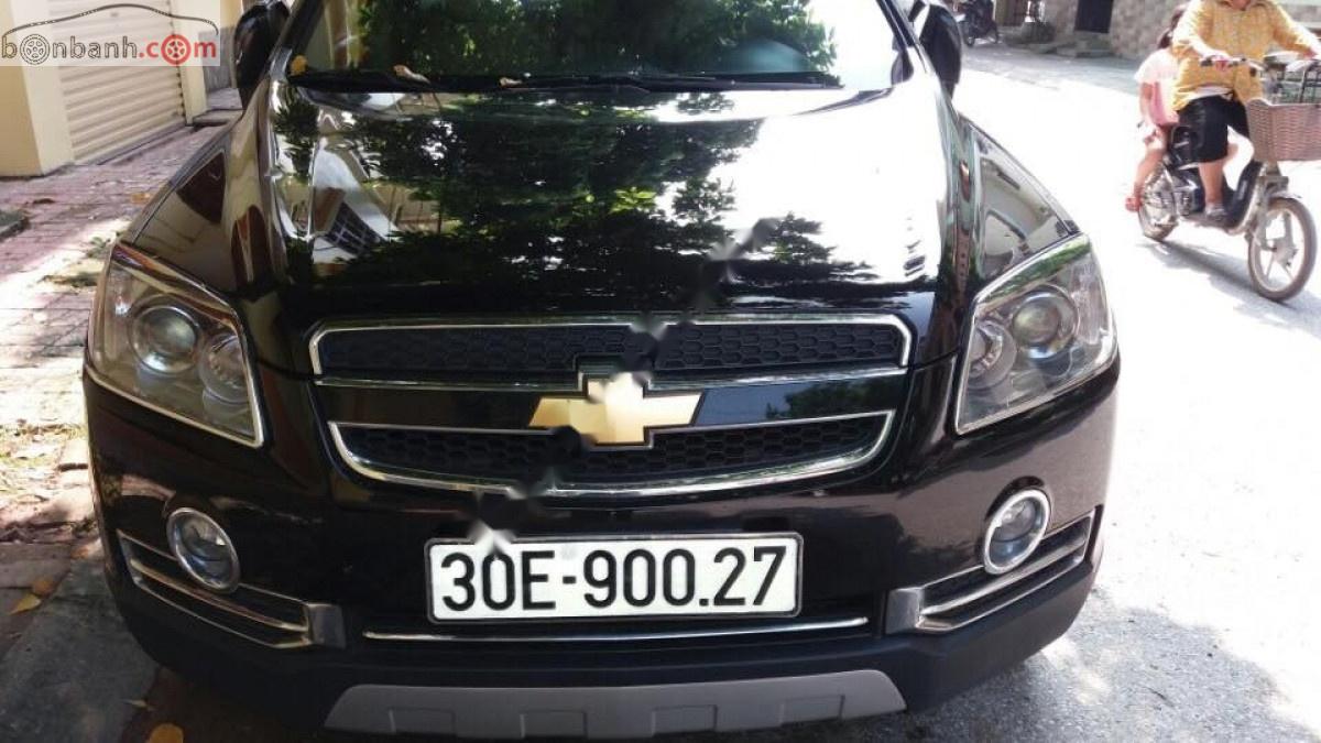 Chevrolet Captiva LTZ 2.0 2010 - Bán Chevrolet Captiva LTZ2.0 đời 2010, màu đen, số tự động