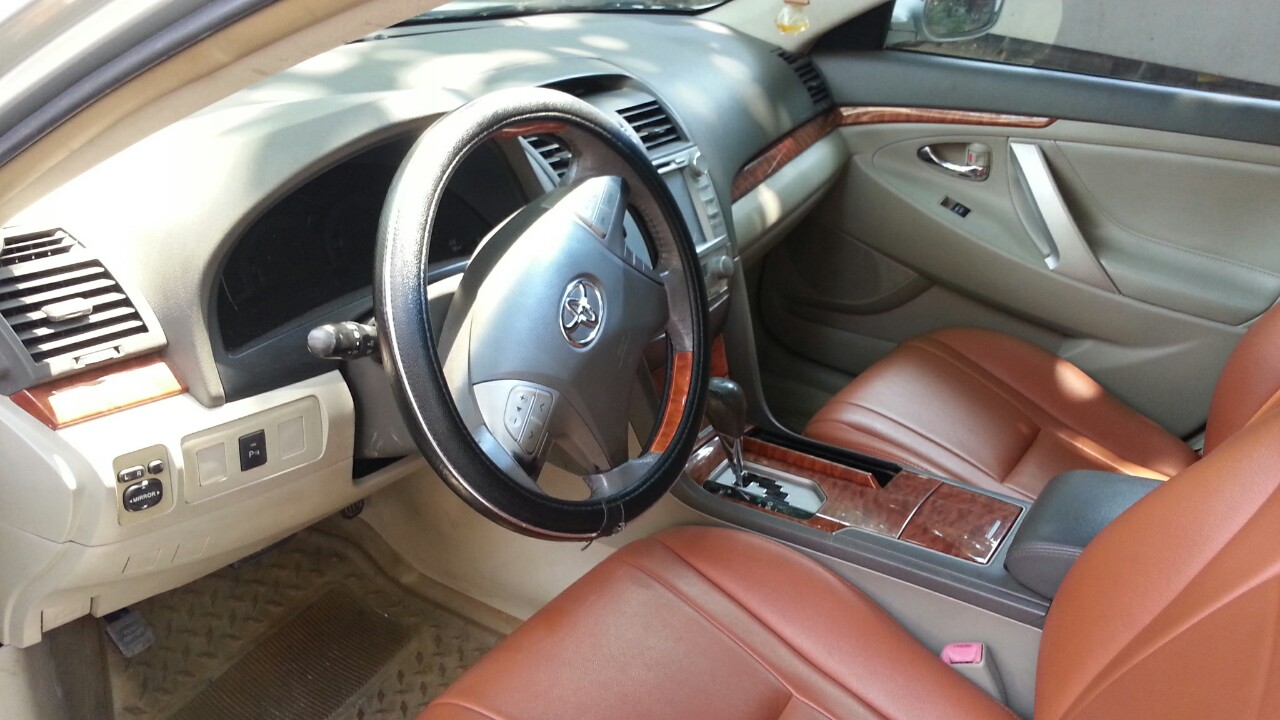 Toyota Camry 2.4AT 2008 - Bán Toyota Camry G sản xuất 2008, màu bạc, số tự động, giá 400tr