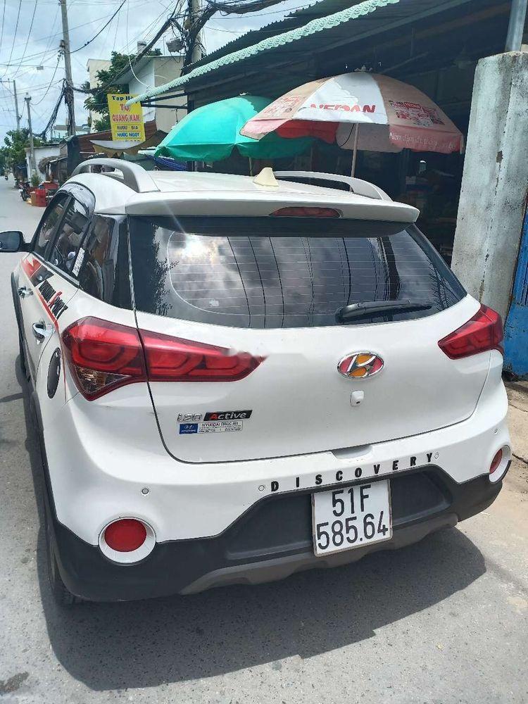 Hyundai i20 Active 2015 - Bán xe Hyundai i20 Active 2015, màu trắng, nhập khẩu