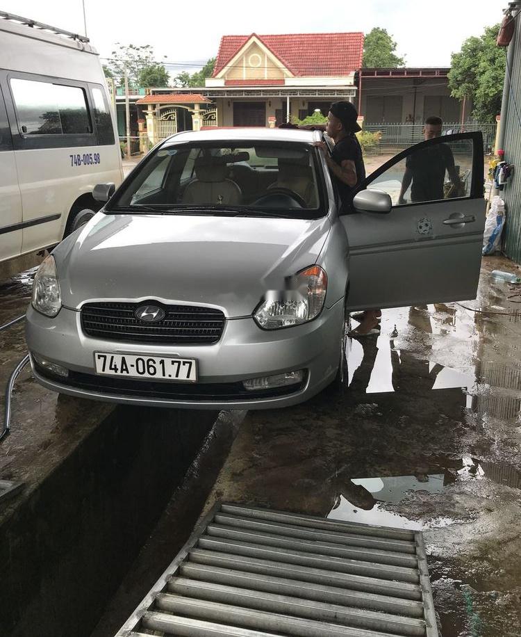 Hyundai Verna 2009 - Bán Hyundai Verna đời 2009, màu bạc, nhập khẩu nguyên chiếc