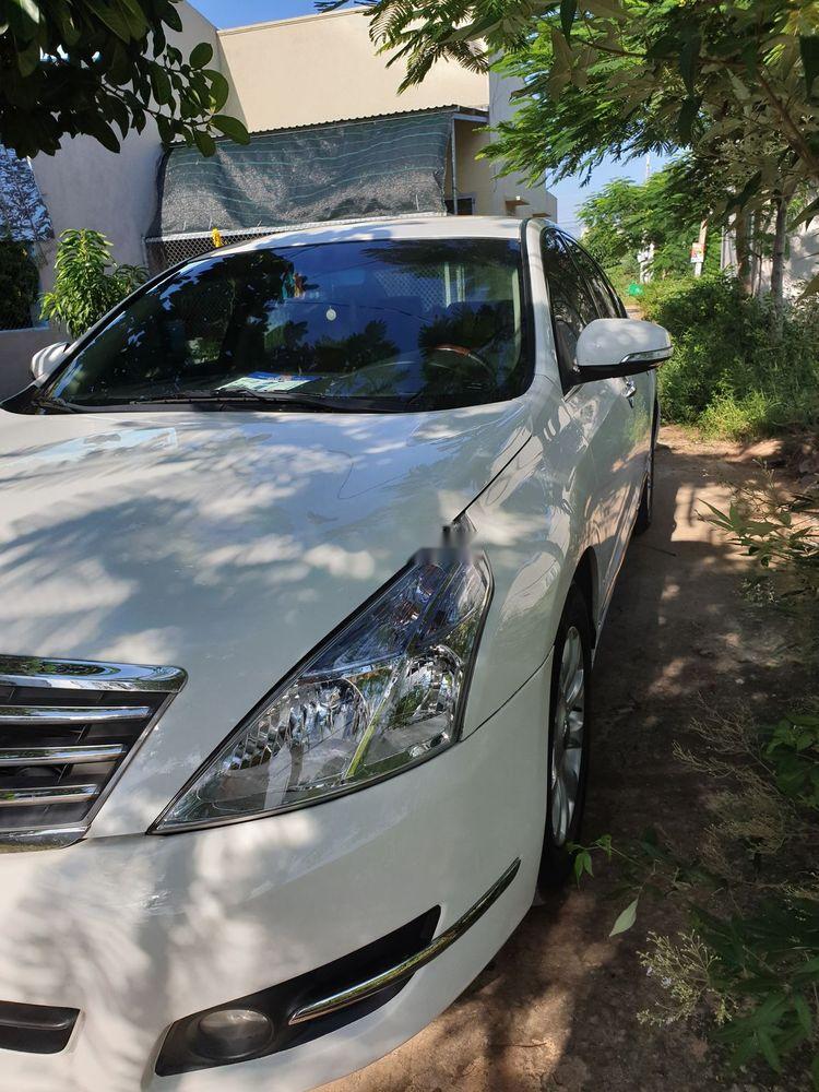 Nissan Teana   2010 - Bán Nissan Teana đời 2010, màu trắng, nhập khẩu  