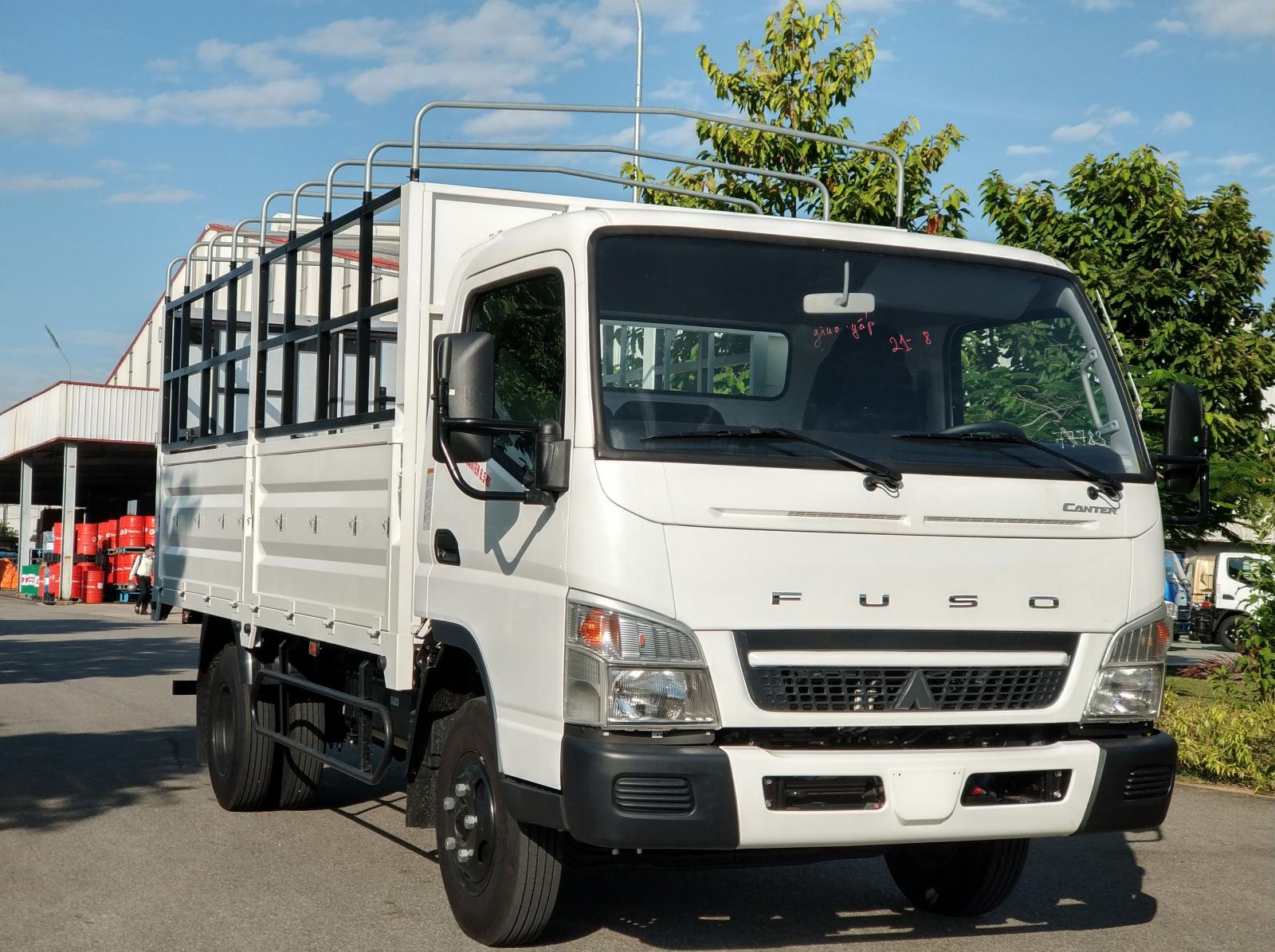 Mitsubishi Fuso 2018 - Bán xe tải tải trọng 3,4t giá rẻ nhất