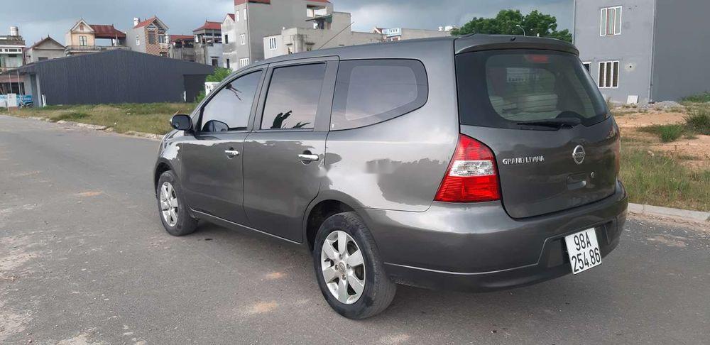 Nissan Livina MT 2012 - Bán ô tô Nissan Livina MT đời 2012 chính chủ