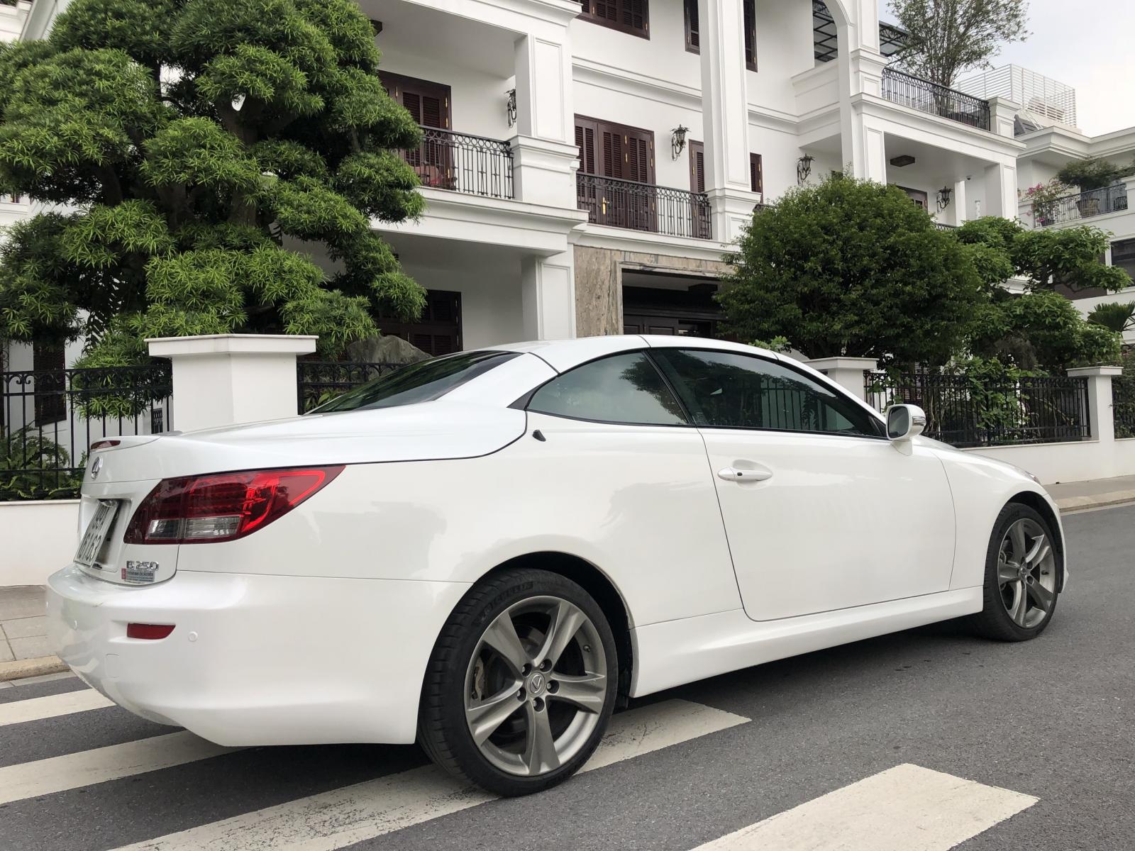 Lexus IS  250C 2012 - Bán Lexus IS 250C mui trần 2012 màu trắng ngọc trai siêu lướt - độc nhất Việt Nam