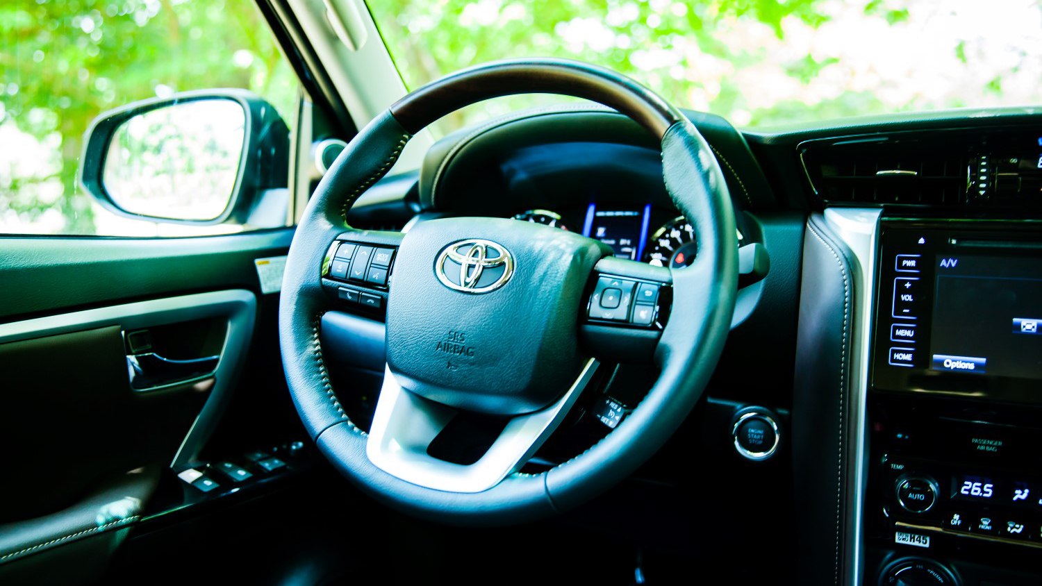 Toyota Fortuner 2019 - Toyota Fortuner 2019 - trả góp lãi suất 0%, vay tối đa 85%