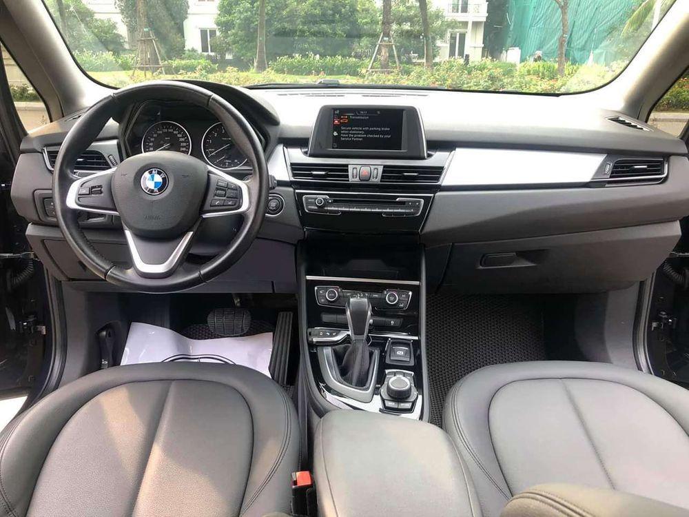 BMW 2 Series 218i 2016 - Cần bán gấp BMW 2 Series 218i đời 2016, nhập khẩu