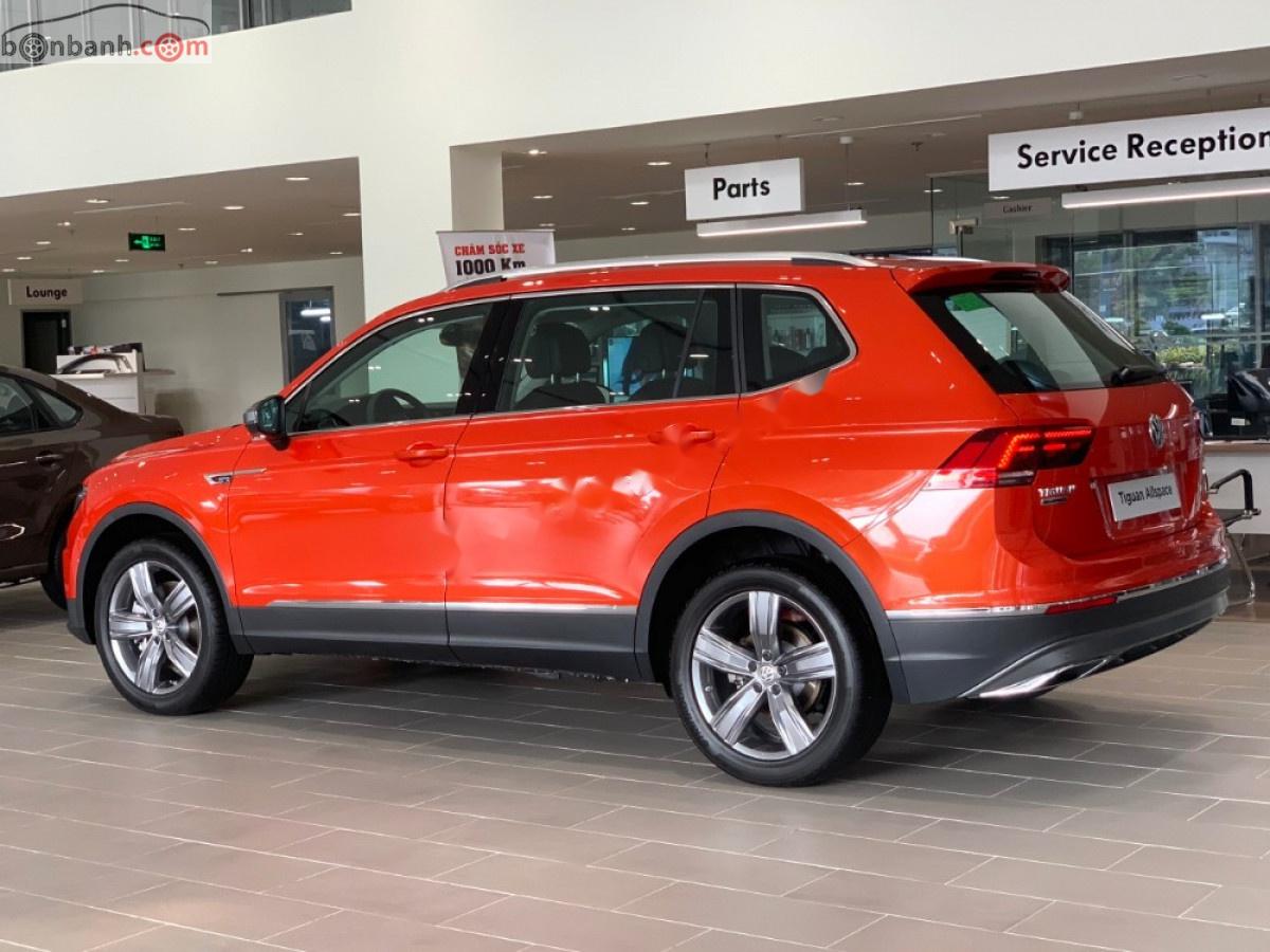 Volkswagen Tiguan 2019 - Bán ô tô Volkswagen Tiguan sản xuất 2019, nhập khẩu nguyên chiếc