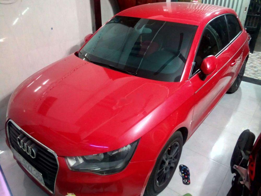 Audi A1 2010 - Bán Audi A1 sản xuất năm 2010, màu đỏ, nhập khẩu chính chủ 