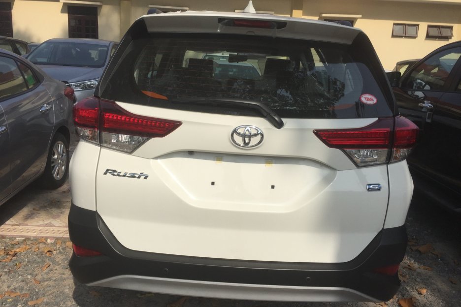 Toyota Toyota khác 2019 - Bán Rush 668Tr nhập khẩu, full option