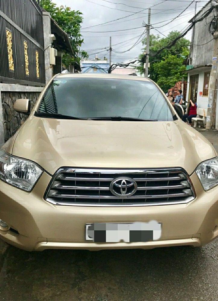 Toyota Highlander 2008 - Bán Toyota Highlander model năm 2009, màu vàng, nhập khẩu nguyên chiếc số tự động, giá tốt