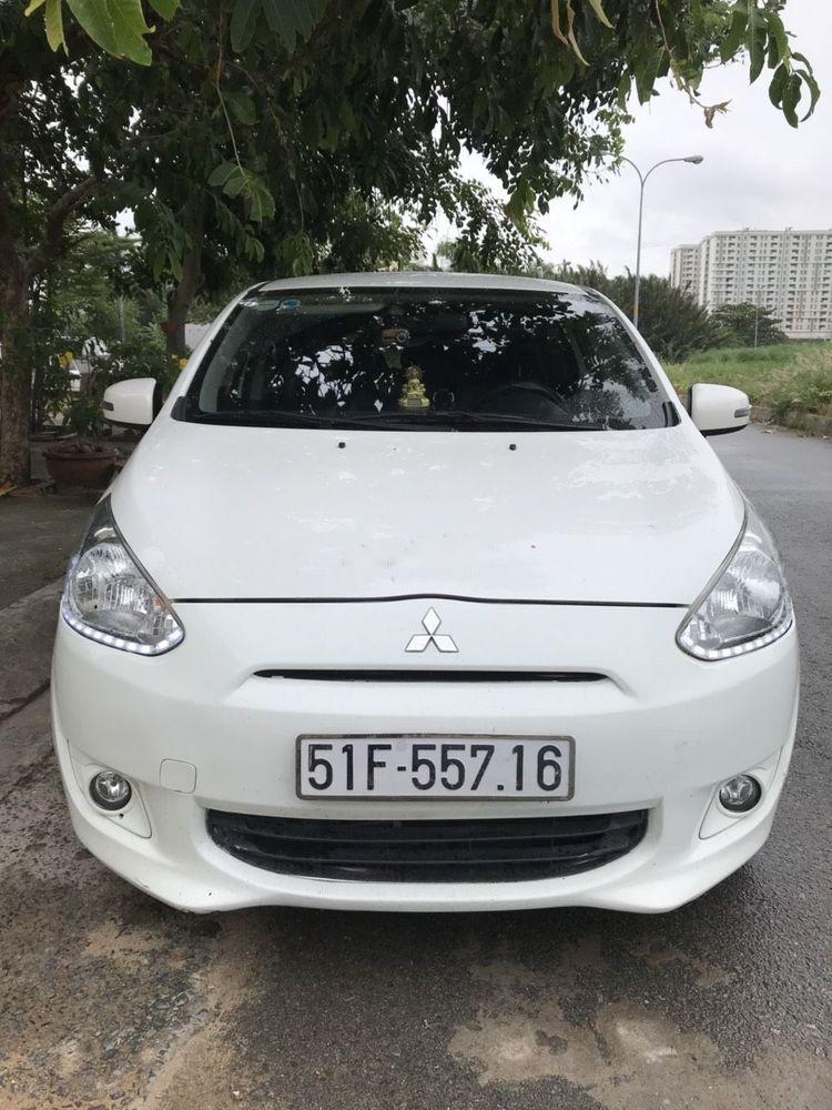 Mitsubishi Mirage AT 2015 - Bán Mitsubishi Mirage AT đời 2015, màu trắng, nhập khẩu xe gia đình, 330 triệu